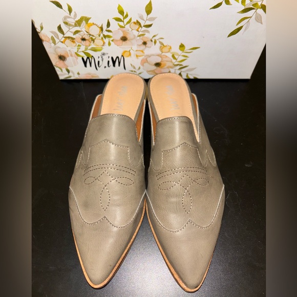 Mi.iM Kendrick Mules - Picture 2 of 4